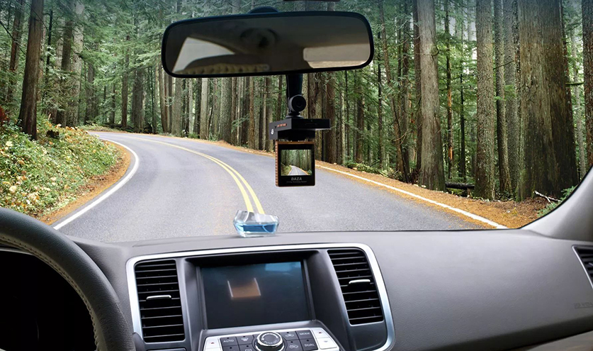 確保汽車行駛記錄儀穩定可靠性的高低溫測試箱